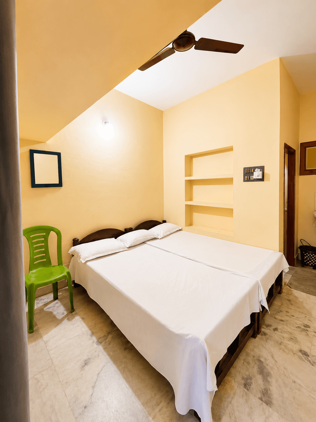 Twin Bed Room - View 1